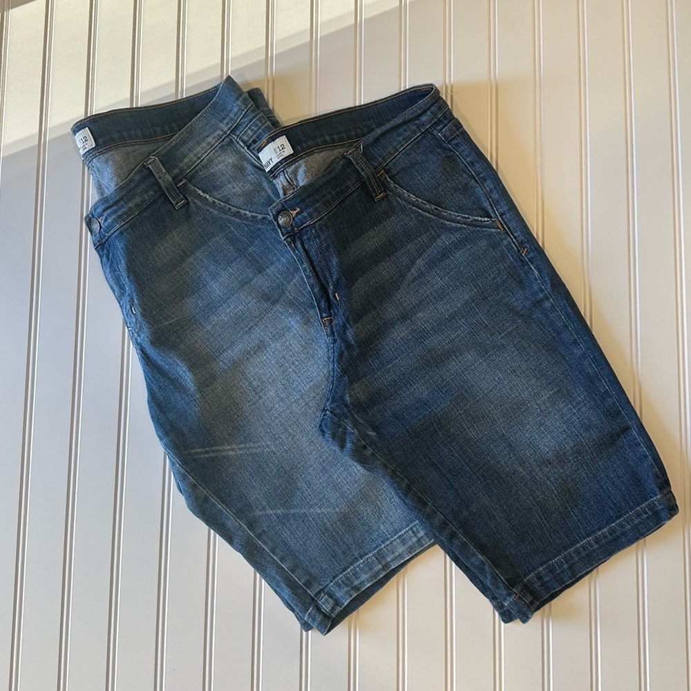 Old Navy Bermuda Light & Medium Blue Denim Shorts Size 12